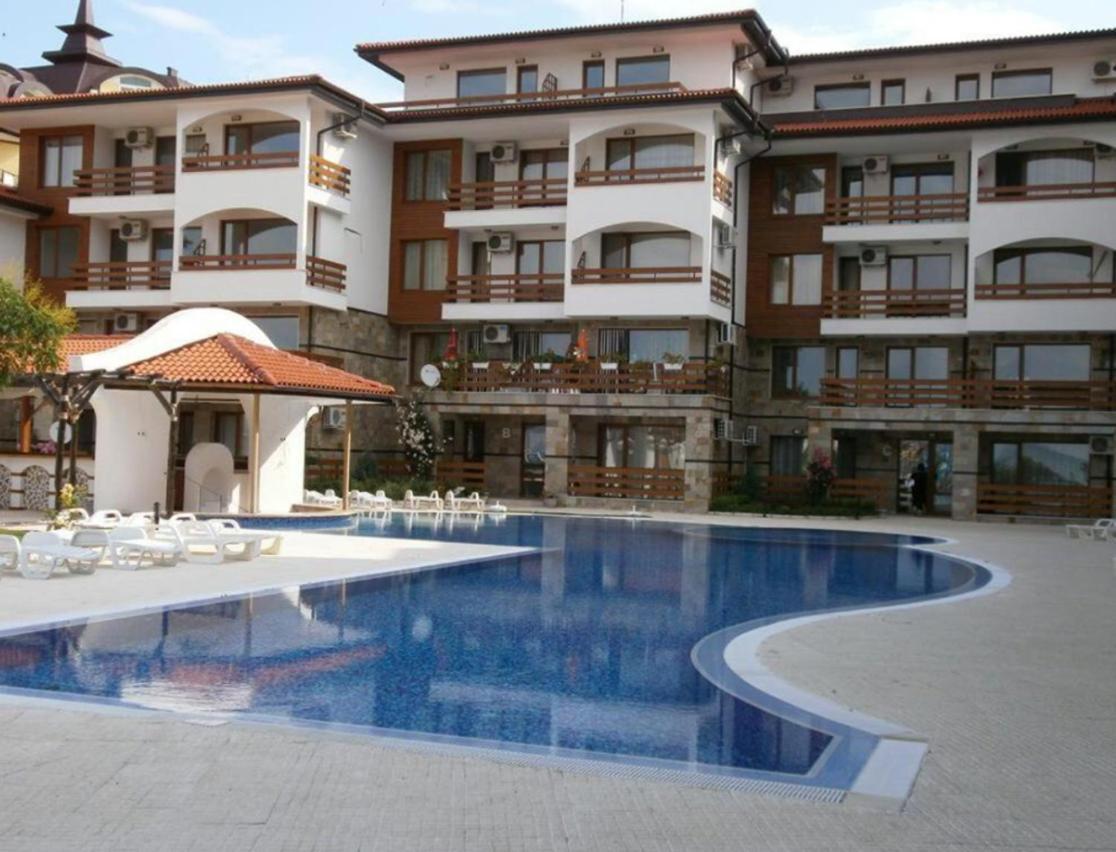 Apartment Robinson Beach Elenite First Line Sveti Vlas Luaran gambar